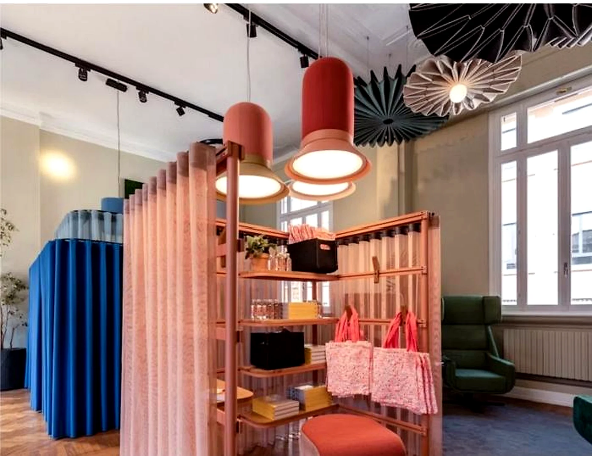 KO-XYM-0200 acoustic pendant light scene application